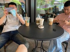 靠窗位-星巴克臻选(南京江宁万达广场店)