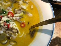 -蜜桃餐厅·伴山(湖滨商业街店)