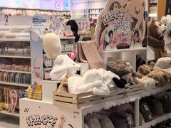 -名创优品(海珠乐峰广场店)