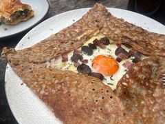 鸡蛋蘑菇熏肉荞麦可丽饼-RAC BAR(安福路店)