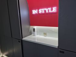 -In Style Hair Salon