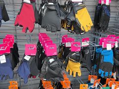 -迪卡侬(西三旗店)