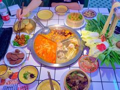 -两个庆火锅公司(昌平府学路店)