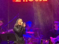 -TZ House音乐现场(来福士中心店)