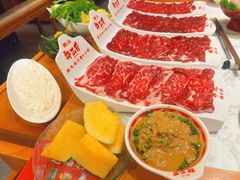 -牛三斤潮汕鲜牛肉火锅(昌发展万科店)