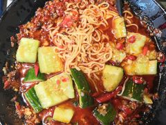 -老闵田螺馆·南昌特色小炒(梦时代店)