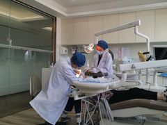 -Dr.Z dental仁康种植矫正中心