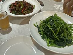 -鄱阳湖·江西小炒·瓦罐煨汤(五道口店)