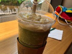 -星巴克(西藏路店)