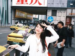 -观音桥步行街