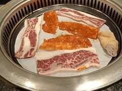 -烤路里·韩国品质自助烤肉(石路天虹4号店)