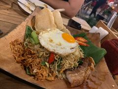 印尼式炒面-Naughty Nuri’s Phuket