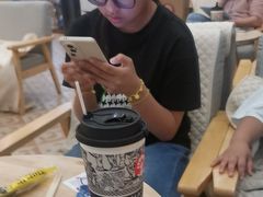 -霸王茶姬(贵阳清镇盛源新天地步行街店)