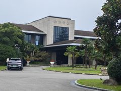 -上海怡沁园度假酒店
