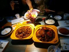 -多嘴肉蟹煲(万达店)