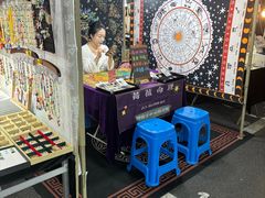 -吴山路夜市