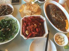 -阿胖龙虾小海鲜(宁国南路总店)