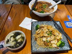 松茸干拌面-囿面传统制面馆(中央路店)