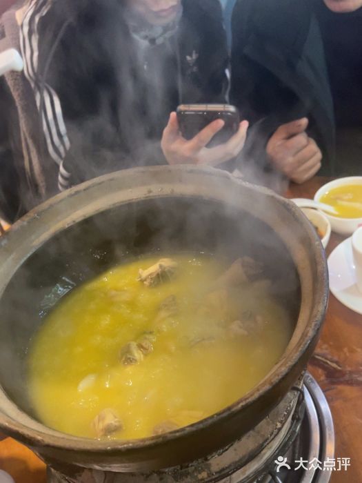 捞围鲜·港式打边炉(海阳路店)图片