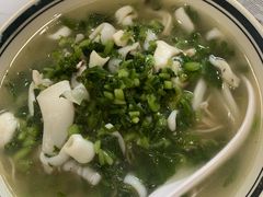 青咸菜目鱼汤面-老地方面馆(思南路店)