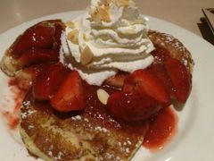 草莓pancake-After You Dessert Cafe(Silom Complex)