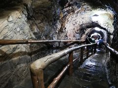-龙水峡地缝景区