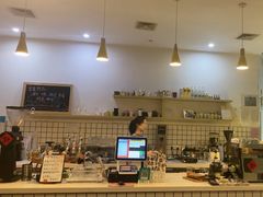-有何Book(六堰体育馆店)