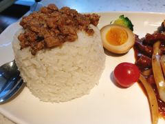 黑椒牛柳肉燥饭-千日贺茶餐厅(高新万达店)