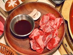 -蚂蚁洞·烤肉大营地(上海静安大悦城店)