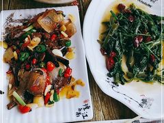 -茂县小辣椒川菜馆-羌家铜锅土火锅