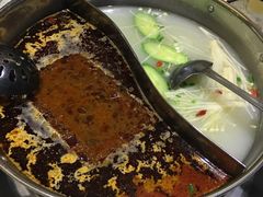 鸳鸯锅底-重庆巴渝火锅(钟家村店)