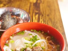 土鸡饵丝-正宗李家土鸡米线店