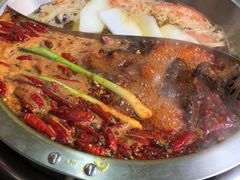 -四小区火锅·巷子里的重庆火锅(花照壁店)