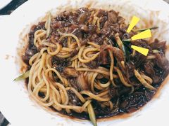 炸酱面-桃园中华料理炸酱面(燕儿岛路店)