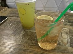 -小时光咖啡馆(北锣鼓巷店)
