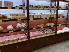 -红宝石·鲜奶小方·海派西点房(控江店)