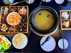-野菌皇海景野生菌火锅(滨海大道店)