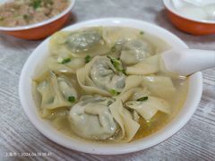 荠菜肉大馄饨-利达汤圆馄饨(川公路店)