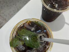 -TRIPS BURGER(大钟寺店)