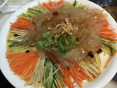 -东北农家院·铁锅炖(莘庄店)