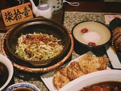 砂锅腊味圆白菜-南京大牌档(富力海珠城店)