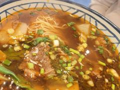红烧牛肉细面-大三元台湾鲁肉饭(沙井新桥店)