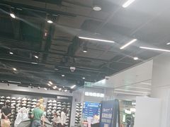 -迪卡侬(环球港店)
