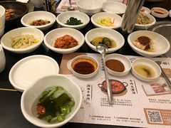 -韩屋韩国料理(天山路店)