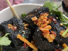 -黑色经典臭豆腐·湖南特产(坡子街店)