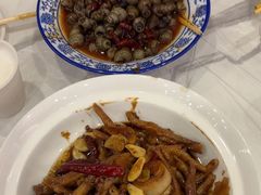 -江城燕子大排档(江汉路步行街店)