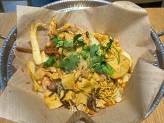 -红渡小香·牛肉麻辣香锅(车站南路店)