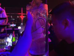 -VENU+海景酒廊
