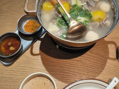 -纳鲁孜·新疆特色餐厅(上海悦荟广场店)