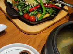 -云海肴·汽锅鸡·云南菜(天山百盛优客店)